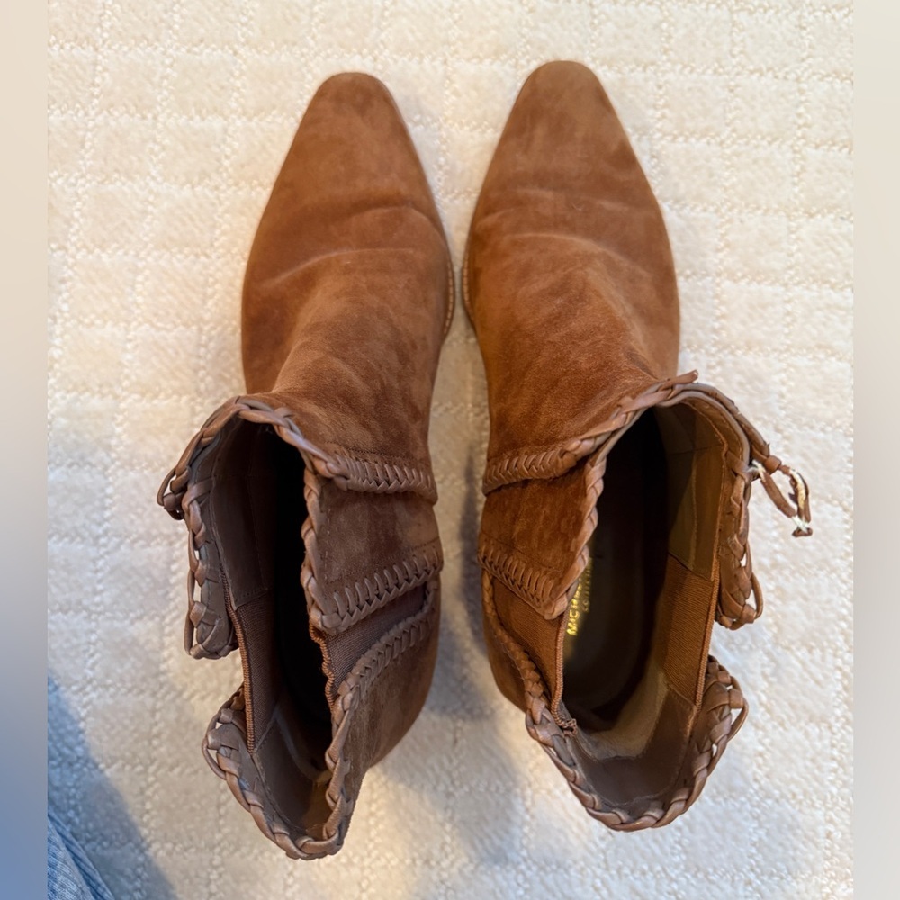 Womens Michael Kors Collection Presley Pull On Stiched Ankle Boots, Size 41 - Picture 5 of 8